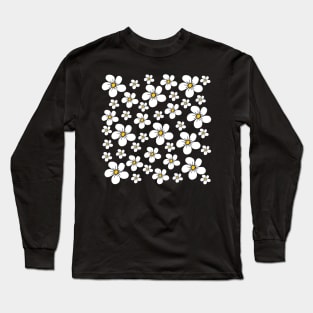 white blooming flower, blossoms, bloom, floral flowerpattern Long Sleeve T-Shirt